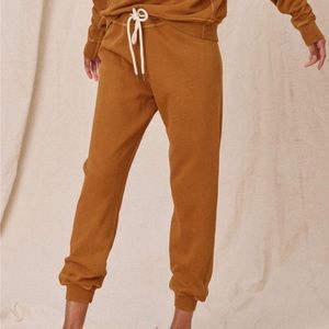 Aerie Teddy Bear sweatpants sz M